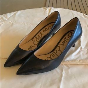 Sam Edelman women’s kitty heels. Dori